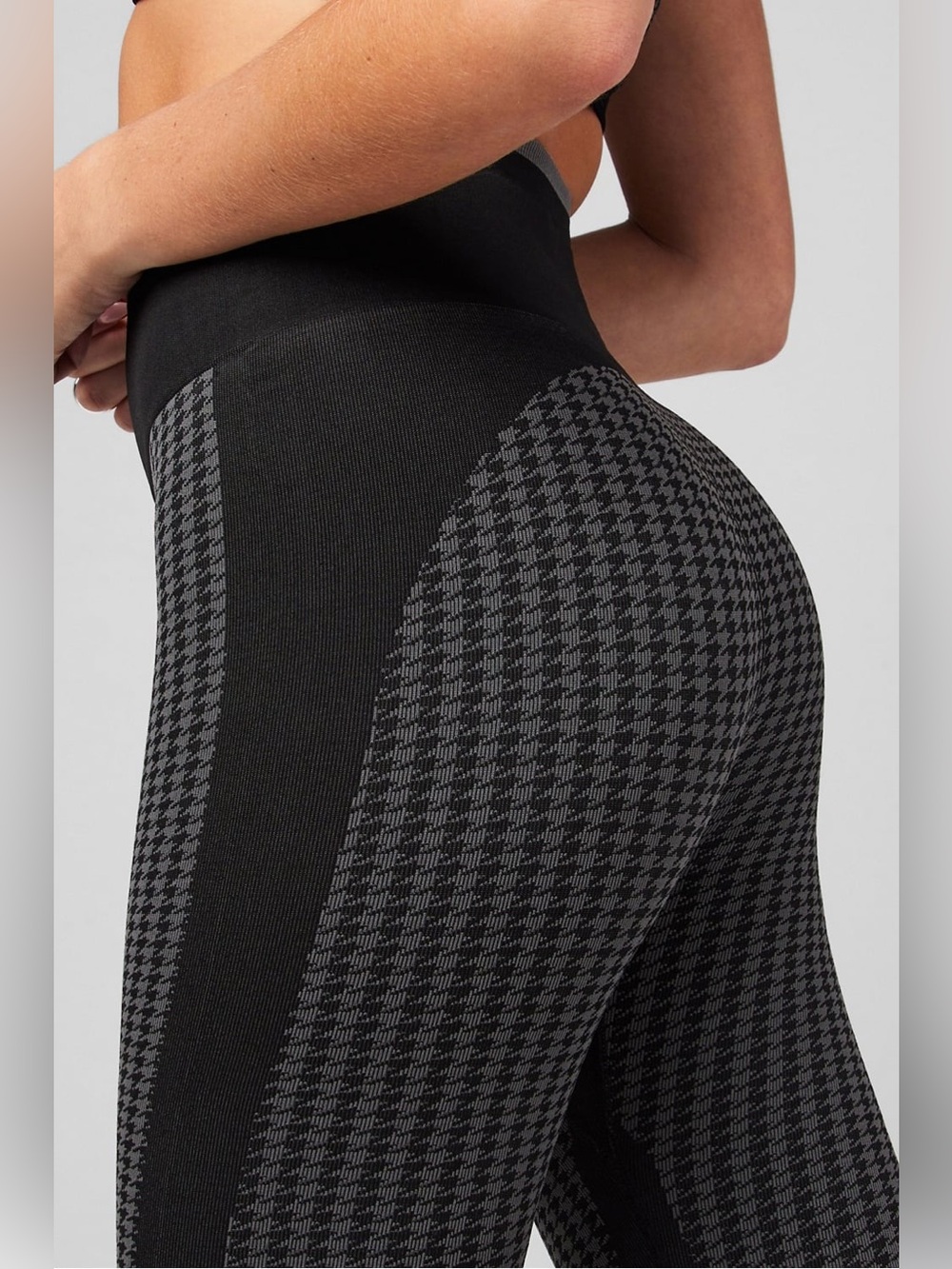 Fabletics Black Houndstooth Seamless High-Waist Leggings - Picture 2 of 11